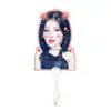 Grupo Babymonster Ruka Kawii e Kaori Ayase Placa Grande de Recepção no Aeroporto Merchandise de Apoio ao Show