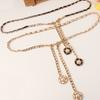 Cadena de cintura para mujer metal de alta gama cuero para mujer tendencia personalizada colgante de flor cadena de cintura punk simple