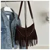 Bolsa de Franjas de Comércio Exterior para Mulheres 2026 Nova Moda Elegante Bolsa de Ombro com Textura Única para Trabalho e Uso Casual Bolsa Transversal para Mulheres