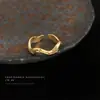 Anel Mangxing com Micro Zircônia Banhado a Ouro 18K com Textura Escovada Abertura Irregular Anel Ajustável Anel de Dedo para Comida