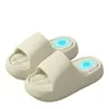 Nuevas Zapatillas Simples y Versátiles de Suela Gruesa para Mujer para Verano, Antideslizantes y de Secado Rápido, Adecuadas para que las Usen las Parejas Afuera, con una Sensación de Caminar Sobre las Nubes Hechas de Eva