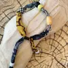 Collar con Bufanda de Seda Estampado Leopardo Maillard para Mujer Diseño Retro Único de Nicho Cadena para Suéter Accesorios de Collar Elegantes Personalizados para Mujer