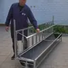 Novo cocho para ovelhas tipo guarda-corpo com barra limitadora embutida alimentador de borracha para ovelhas cocho de alimentação cocho basculante para sua casa