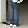 Pantalones de mezclilla estilo nuevo 2026 para niñas, colección de otoño, pantalones rectos de pierna ancha para niños, pantalones largos bordados para niños mayores, moda al por mayor