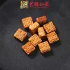 Yiming Xianyuan Sándalo Tallado Patrón de Martillo Plato de Bendición Accesorios Accesorios de Collar DIY Sándalo Rojo Letrero de Madera Colgante