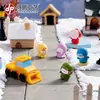 Micro-Paisaje Caricatura Creativo Feliz Iglú Adornos DIY Decoración Escena de Nieve Accesorios Escritorio Resina Pequeños Adornos