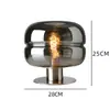 Nueva lámpara de mesa pequeña de cristal post-moderna simple para sala de estar, modelo artístico creativo nórdico para habitación de exposición, lámpara de mesa de noche para dormitorio