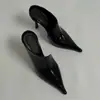 Mules sexys de diseño de chica caliente de alto valor, punta fina, nuevos, estilo europeo y americano, cerrados, sin cordones, tacón fino, tacones altos