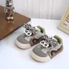 Otoño 2026 Zapatos Deportivos Alemanes para Nuevos Estudiantes Suela Ligera y Suave Zapatos Casuales para Niñas Pequeñas Zapatos de Tabla Zapatos Deportivos para Niños