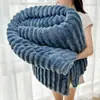 Conejo de Peluche Manta Multifuncional Comercio Electrónico Transfronterizo Manta para Siesta en la Oficina Manta Caliente para Sofá Manta para Aire Acondicionado Manta de Regalo