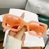 2026 Nuevas Gafas de Moda Retro Gafas de Sol Cuadradas de Colores Dulces Tendencia Europea y Americana Gafas de Sol Unisex con Protección Solar
