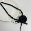 Colar de pérolas e rosas multiuso, corsage, alto design, senso de nicho, acessórios, gargantilha, colar curto, broche