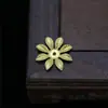 Acessórios para Joias Materiais DIY Estilo Antigo Corsage de Noiva Leque Redondo Xiuhe Peças de Flor de Ferro Coleção de Flores de Ferro em Pétalas