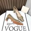 6888-2 tacones altos de cabeza cuadrada para mujer de cuero suave negro profesionales de tacón grueso que no cansan los pies nuevos otoño e invierno trabajo temperamento retro