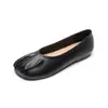 Zapatos de borrego estilo francés de punta redonda, sin cordones, para mujer; zapatos retro tipo abuela con suela plana y pliegues; zapatos Mary Jane de suela suave