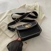 Bolsa Feminina 2024 Novo Estilo Coreano Simples Moda Bolsa Crossbody Elegante Bolsa de Ombro Casual Corrente Da Moda Pequena Bolsa Quadrada