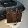 Bolsa tote casual Ruien para mulheres, grande capacidade, nova moda 2026, bolsa de ombro estilosa e confortável para o dia a dia.