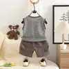 Conjunto de Colete Listrado de Gatinho para Verão para Bebês e Crianças 2025 Novo Estiloso Colete Sem Manga Tendência Cool Infantil Conjunto de Duas Peças