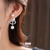 Aretes de Aguja de Plata con Incrustaciones de Perlas Nariz de Cerdo con Diamantes, Modernos y Versátiles, Aretes Estilo Retro, Lujo Accesible Francés y Aretes de Alta Gama