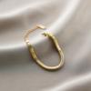 Pulseira Yunyao Inoxidável Mais Vendida Internacionalmente em Aço Titânio para Mulheres com Trevo de Cinco Folhas e Incrustação de Diamante, Personalidade Estilo Ins, Galvanoplastia a Vácuo 18K