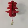 Habitación de Boda para Recién Casados Linterna Roja de Panal Decoraciones Colgantes Decoraciones de Año Nuevo Chino con Caracteres de Primavera y Cascabeles de Cobre para Arreglos de Año Nuevo