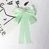 Pajarita para Mujer, Moño Grande en Verde Claro con Pasador de Cinta de Perlas, Broche Accesorio Estilo Universitario, Broche de Perlas