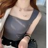 Ice Silk Beautiful Back Ombro Largo Gola Quadrada Colete Roscado para Mulheres com Almofada no Peito Copo Tudo em Um para Uso Interno e Externo Camisola Sem Costura para Mulheres
