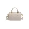 Tendência Transfronteiriça Bolsa Boston Feminina 2025 Nova Bolsa Satchel de Mão Tecida Almofada Versátil Bolsa de Ombro Transversal