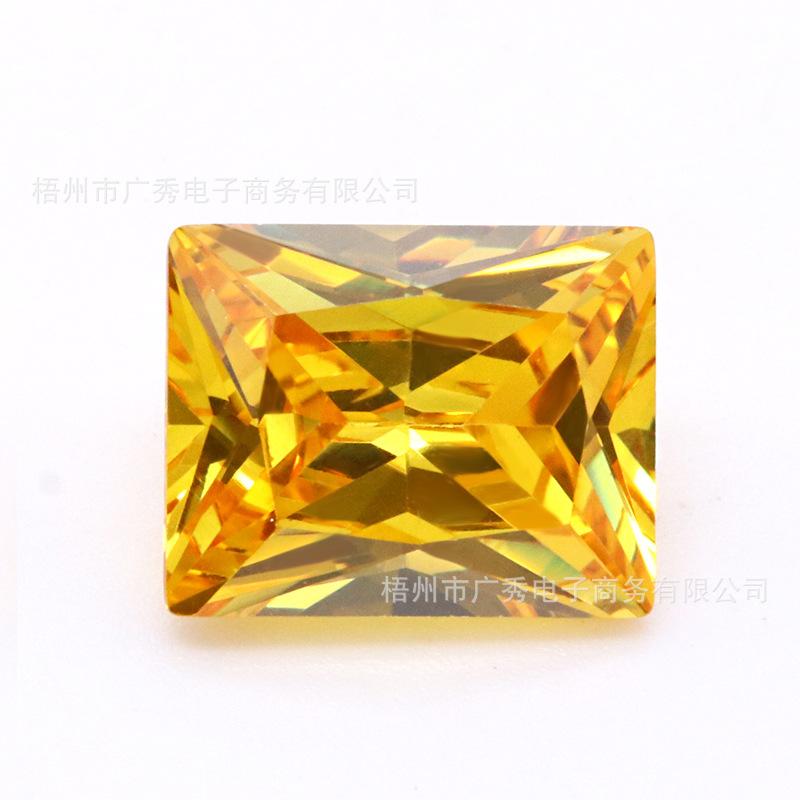长方金黄锆石
