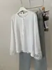 Camiseta Branca Casual de Manga Longa com Renda e Gola Henley para Mulheres, Outono 2026 Respirável Algodão com Toque de Linho Borda Dobrada Gola Redonda Camiseta Básica