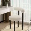 Banqueta de maquiagem para uso doméstico, projetada para quartos de meninas, com uma estética de luxo leve e de alta qualidade, uma banqueta de penteadeira popular e elegante, e uma cadeira confortável com encosto