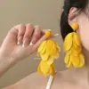 Pendientes de Flor Amarilla Estilo Vacacional Pendientes de Primavera y Verano para Mujer Pendientes de Viaje a la Costa Pendientes de Girasol Tejidos Ambiente