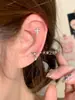 Pendientes de Hélice de Acero de Titanio Antialérgicos Versátiles con Tornillo Retorcido en Forma de Serpiente para Hélice Auricular Frescos y Únicos Personalizados con Base Plana para Mujer