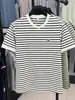 Camiseta Listrada Masculina de Manga Curta Tendência Verão 2025 Moda Leve Luxo Peso Pesado Fina Gola Redonda Meia Manga Camiseta Estilosa