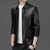 Chaqueta de Cuero para Hombre Similar al Estilo de Lei Baolao, Versión Delgada Primavera y Otoño 2025, Abrigo de Cuero Casual para Padres de Mediana Edad con Múltiples Bolsillos