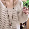 Collar Largo con Colgante de Caballo del Año Zodiacal con Cuentas para Mujer, Nicho de Gama Alta, Cadena para Suéter de Otoño e Invierno, Fácil de Combinar, Nuevo Estilo 2025