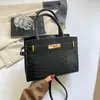 Bolso cruzado de hombro casual de gran capacidad, nuevo, moderno y a la moda, 2026, elegante, simple, moda casual