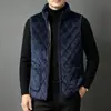 Chaleco de algodón forrado de polar para hombre con cuello alto y cremallera, chaleco de lana de cordero para hombres de mediana edad y mayores, engrosado para abrigar en otoño e invierno, adecuado para usar como capa exterior