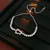 Pulseira Minimalista Japonesa e Coreana com Fivela de Ferradura de Zircônia Pulseira de Luxo Leve com Senso de Alto Padrão Pulseira de Moda Ins de Personalidade de Nicho Atacado