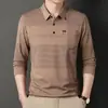 Camiseta de manga larga de primavera para hombre con cuello, ropa para hombres de mediana edad y mayores, top con bolsillo real, polo a rayas
