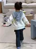 (8.24 Nuevas Llegadas) Conjunto de Otoño para Niña: Sudadera para Niños, Chaqueta, Falda, Top Elegante y de Moda, Ropa para Bebés