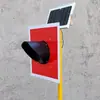 Indicador de sinal para barreira de solo de trilho de ferrovia alimentado por energia solar com display LED de alto brilho, à prova de poeira e à prova de choque