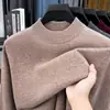 Suéter grueso 100% lana pura lavable a máquina para hombre, nuevo modelo otoño e invierno, cuello medio alto, cálido suéter de lana para hombre como capa base