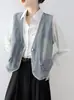 Colete Feminino 2026 Nova Moda Primavera/Verão Estiloso Azul Decote V com Acabamento de Pérolas para Usar em Camadas com Colete Jeans