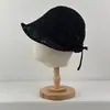 Sombrero de Pescador Hueco Tejido de Moda Versátil Estilo Coreano para Mujer, Sombrero de Sol para Exteriores con Cuerda de Mariposa Lisa, Sombrero de Playa