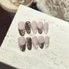Dai Ruisen [Sentimentos de Outono] Coleção Outono/Inverno: Arte de Unhas Estilo Francês Marrom Suave com Zircônias Exquisitas Unhas Postiças Feitas à Mão