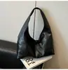 Bolsa Grande Capacidade Transfronteiriça Feminina 2026 Nova Retro Versátil Ombro Único Bolsa de Compras Simples Casual Bolsa Tote para o Dia a Dia