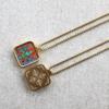 Pequeño colgante de acero de titanio Thangka pintado a mano de oro Thangka ocho santos patronos Zakilam collar de madre verde