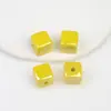 Ding Yi Lua Fria coloridas quadradas galvanizadas acrílico contas soltas furo reto com furo para passar fio contas diy acessórios para corrente de celular