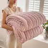 Nueva manta jacquard con patrón de trigo de grado A 2026, engrosada, multifuncional, para uso doméstico como funda de sofá o manta para siestas